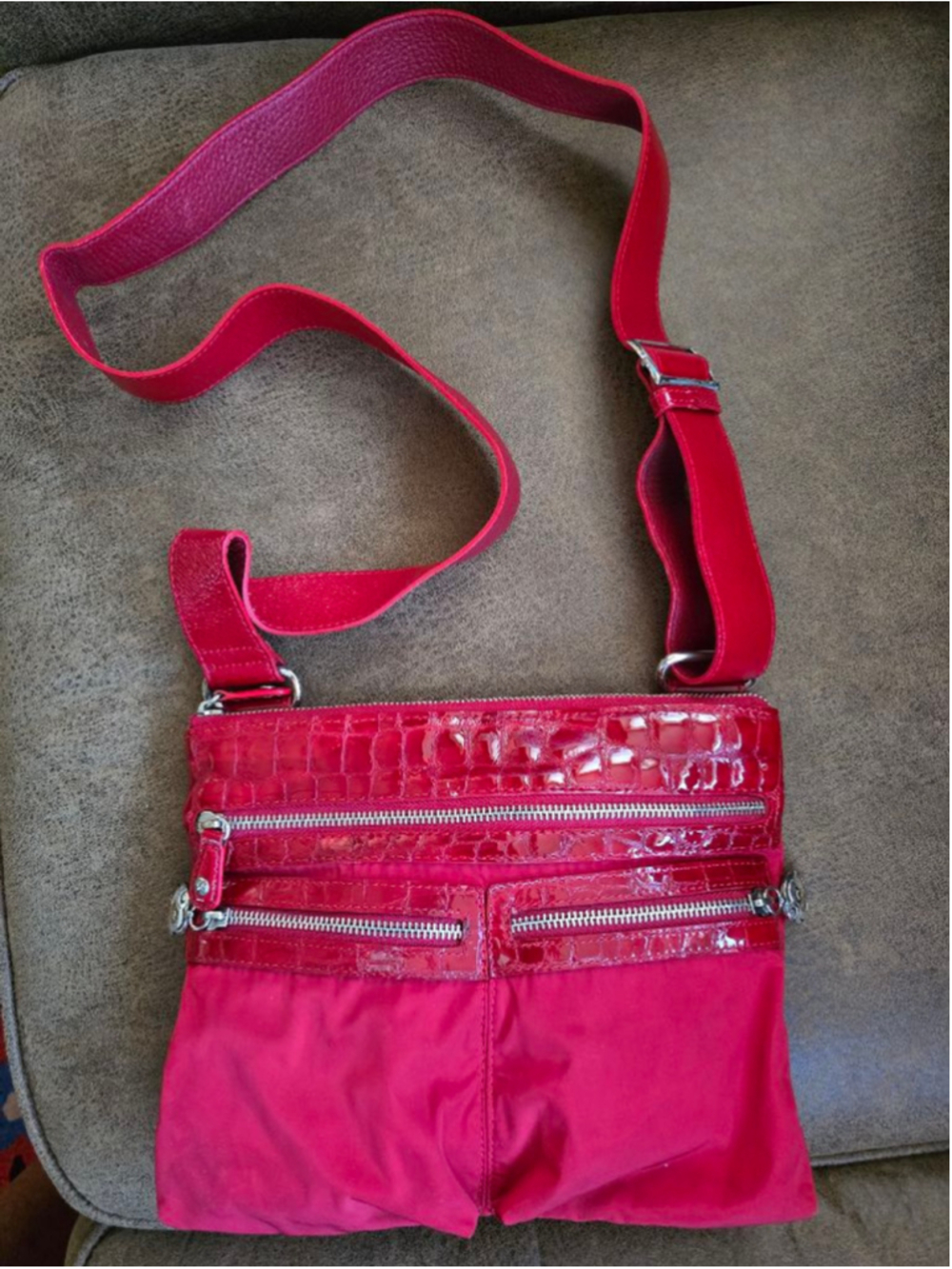 Women's Brighton Crossbody Bag Red/Silver Patent Leather Print And Nylon0